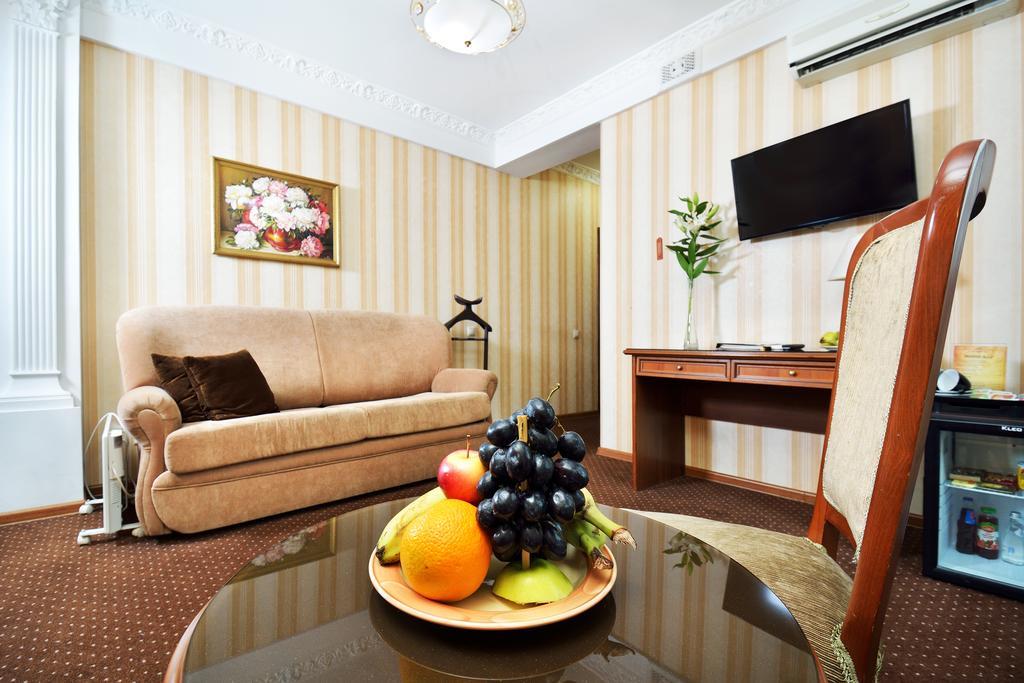 Zvezda Hotel Irkutsk Habitación foto